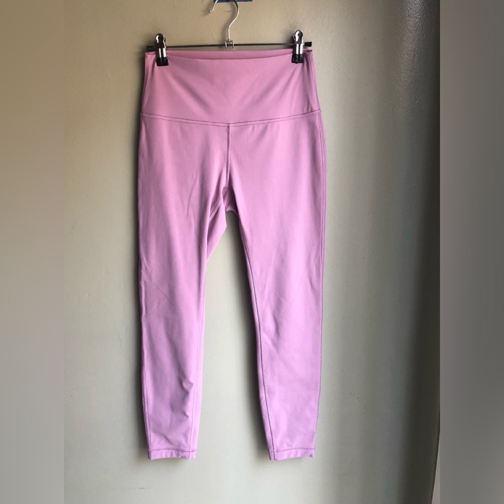Lululemon Wunder Train High-Rise Tight 25" Size: 6